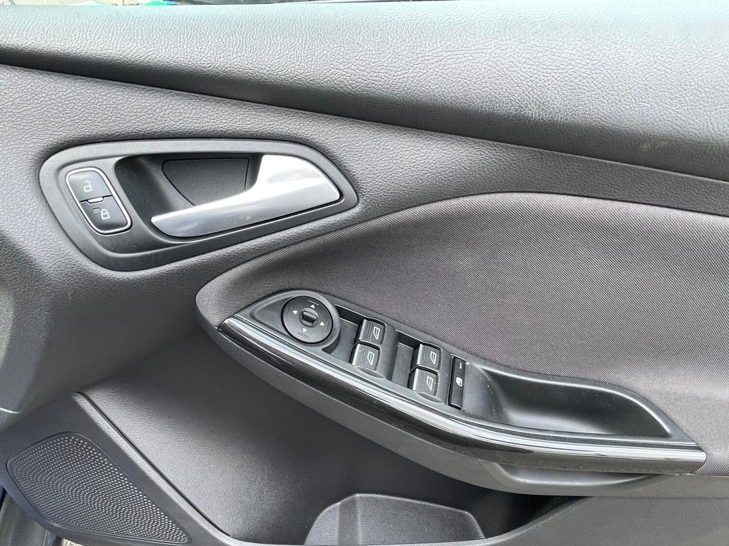 Used Ford Focus 2016 for sale - 77888221: Photo 12