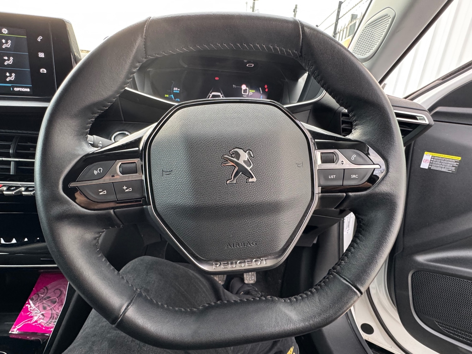 Used Peugeot 2008 2022 for sale - 76855457: Photo 32