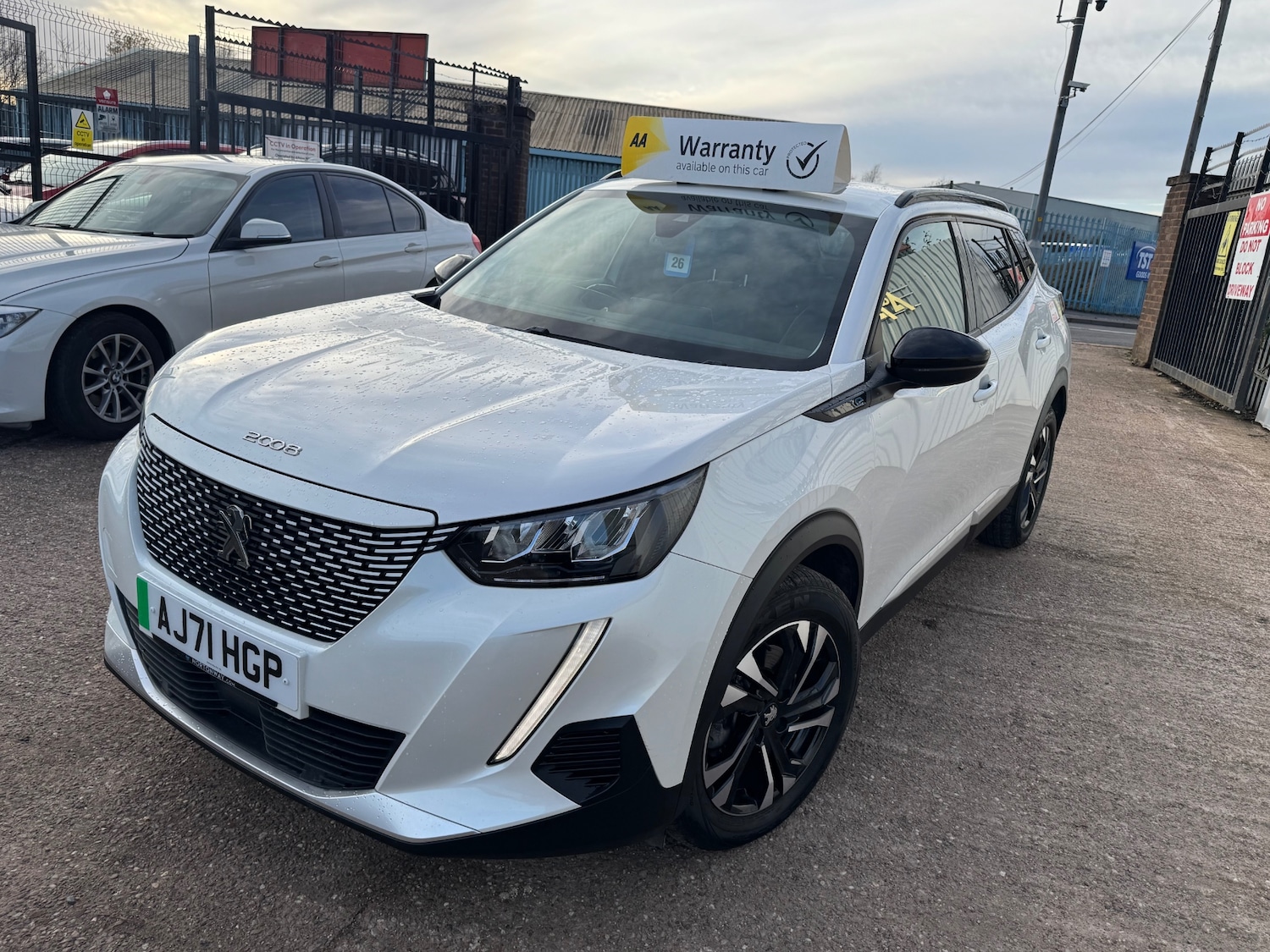 Used Peugeot 2008 2022 for sale - 76855457: Photo 4