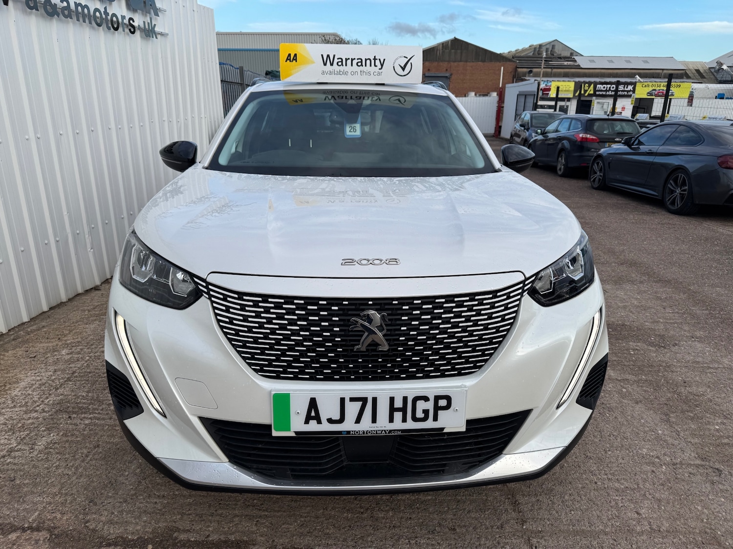 Used Peugeot 2008 2022 for sale - 76855457: Photo 8