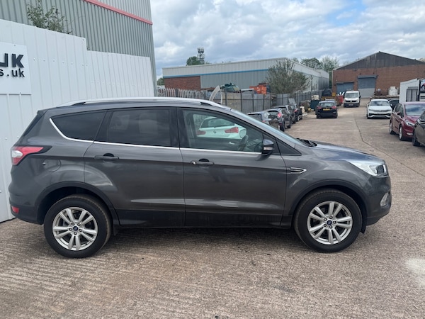 Used Ford Kuga 2019 for sale - 74555617: Photo 3