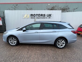 Used Vauxhall Astra 2018 for sale - 77400217: Photo