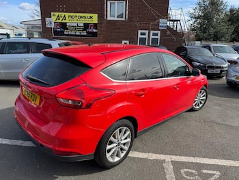 Used Ford Focus 2015 for sale - 79320210: Photo