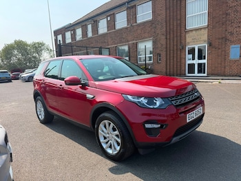 Used Land Rover Discovery Sport 2017 for sale - 79250874: Photo