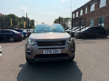 Used Land Rover Discovery Sport 2016 for sale - 79244212: Photo