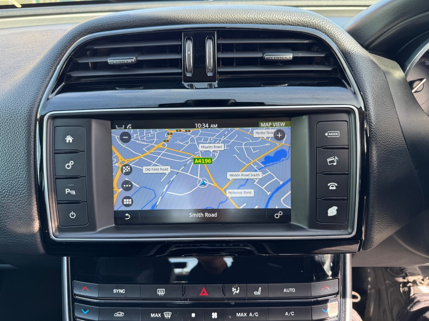 Used Jaguar XE 2015 for sale - 78144445: Photo 18