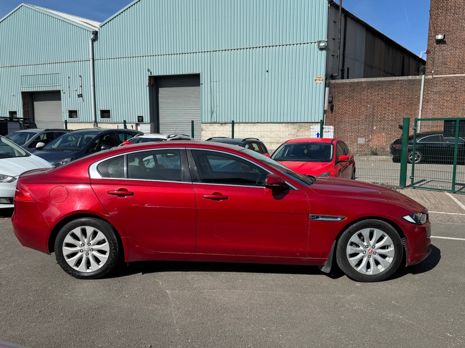 Used Jaguar XE 2015 for sale - 78144445: Photo 2