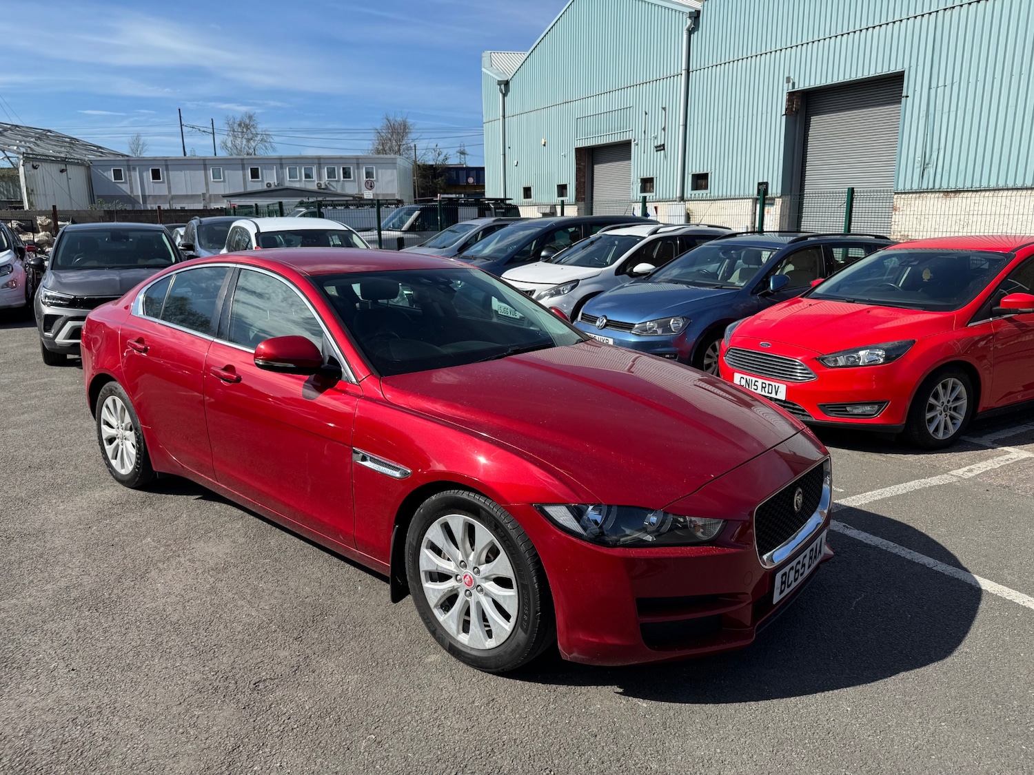 Used Jaguar XE 2015 for sale - 78144445: Photo 4