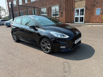 Used Ford Fiesta 2018 for sale - 79250826: Photo