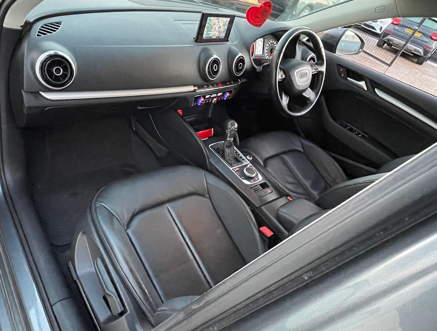 Used Audi A3 2015 for sale - 76945307: Photo 21