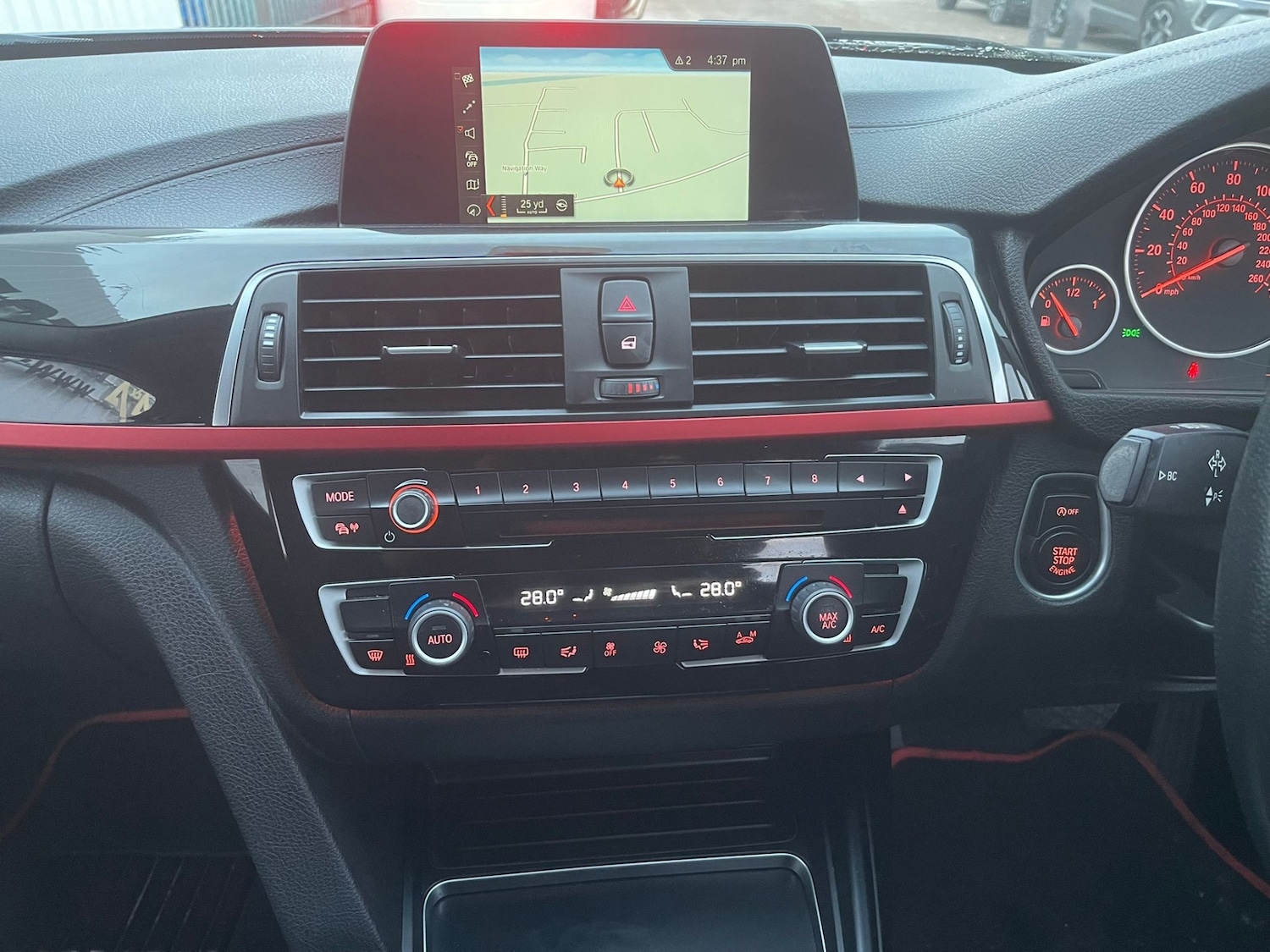 Used BMW 3 Series 2017 for sale - 76932203: Photo 6