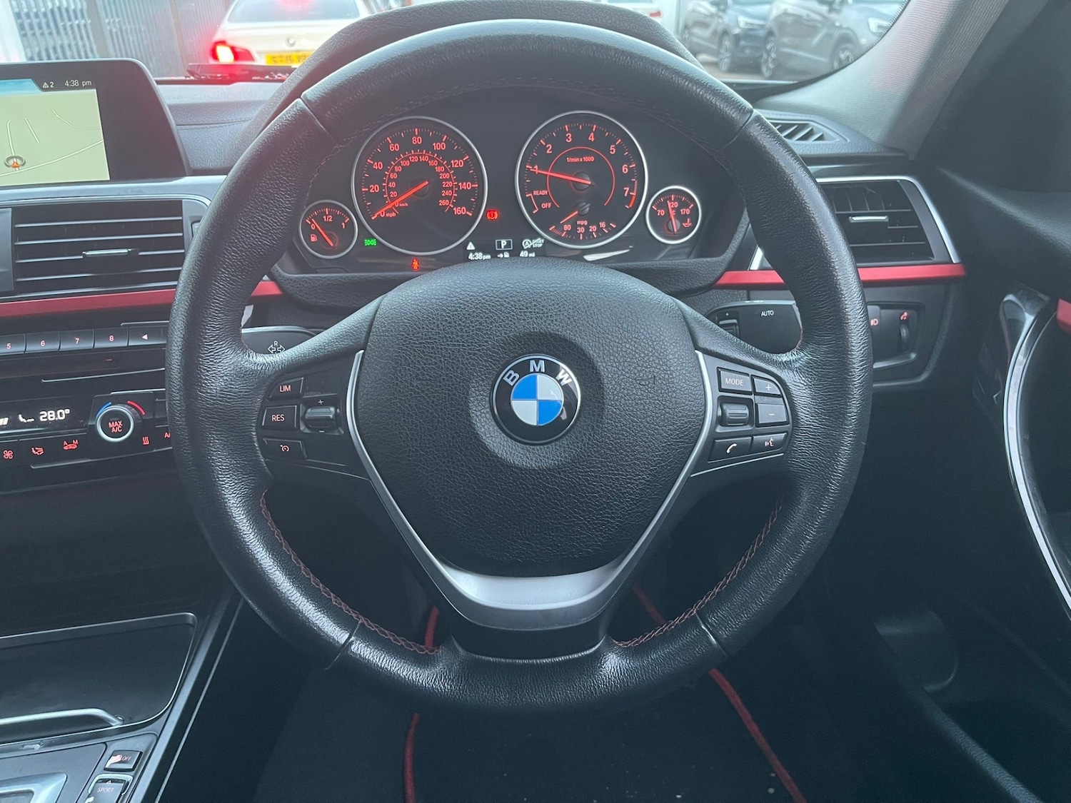 Used BMW 3 Series 2017 for sale - 76932203: Photo 8