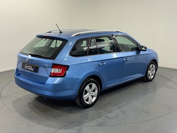 Used Skoda Fabia 2015 for sale - 78715509: Photo