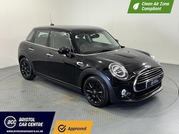 Used MINI Hatch 2019 for sale - 79378915: Photo