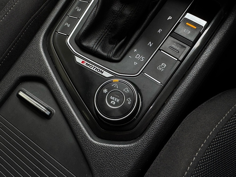 Used Volkswagen Tiguan 2016 for sale - 77288694: Photo 15