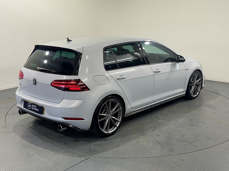 Used Volkswagen Golf 2018 for sale - 76821334: Photo 2