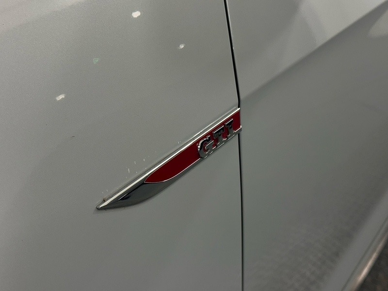 Used Volkswagen Golf 2018 for sale - 76821334: Photo 26