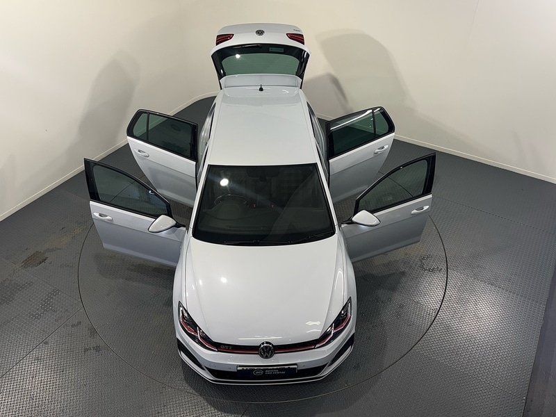 Used Volkswagen Golf 2018 for sale - 76821334: Photo 38