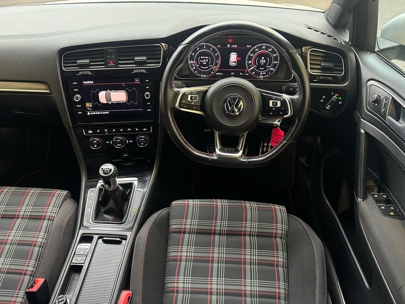 Used Volkswagen Golf 2018 for sale - 76821334: Photo 9