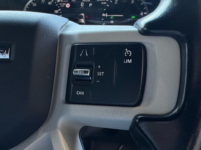 Used Land Rover Defender 2021 for sale - 77668016: Photo 22