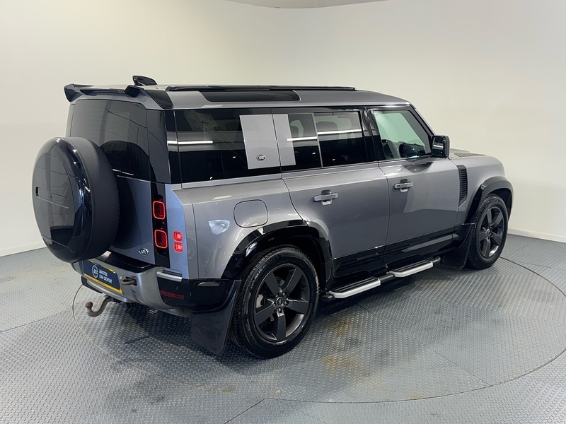 Used Land Rover Defender 2021 for sale - 77668016: Photo 3