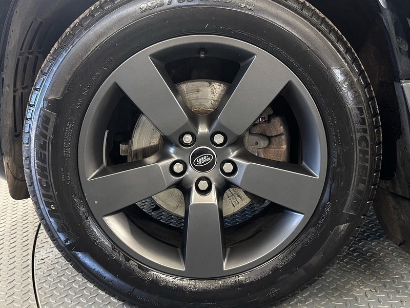 Used Land Rover Defender 2021 for sale - 77668016: Photo 57