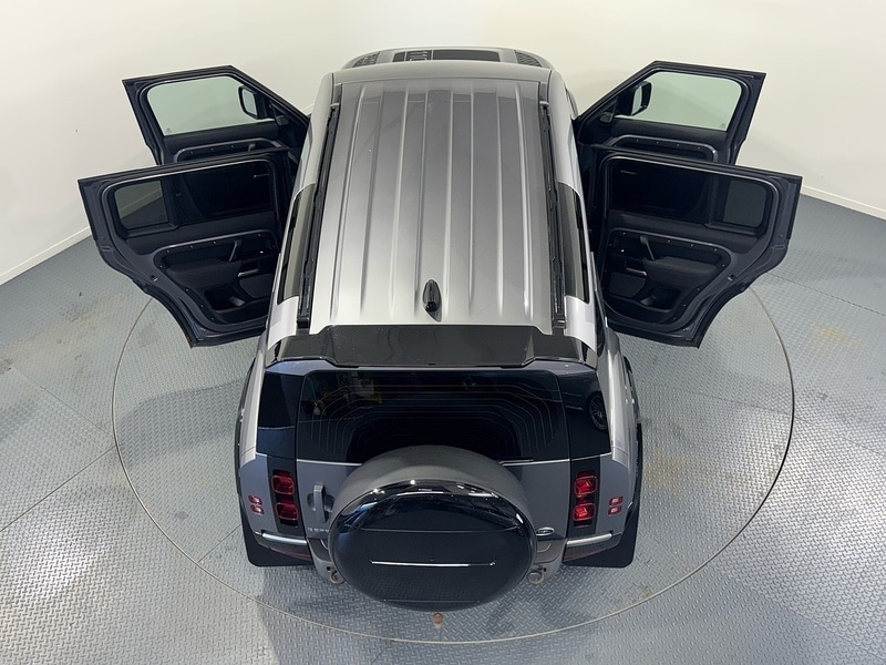 Used Land Rover Defender 2021 for sale - 77668016: Photo 61