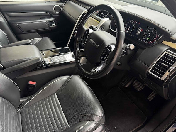 Used Land Rover Discovery 2018 for sale - 75673822: Photo 11