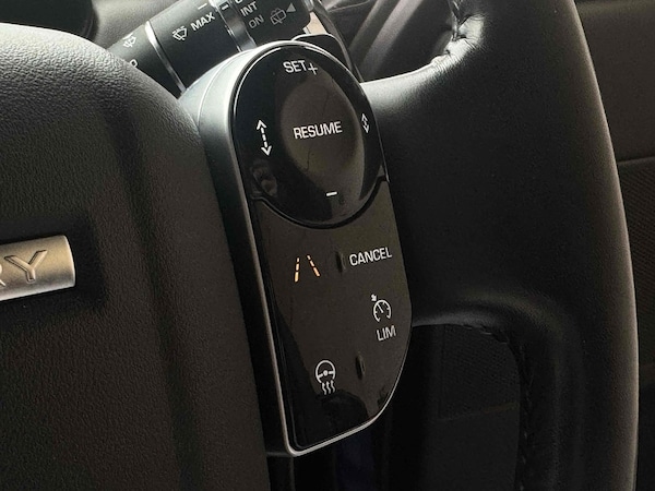 Used Land Rover Discovery 2018 for sale - 75673822: Photo 18