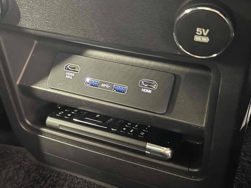 Vehicle 29