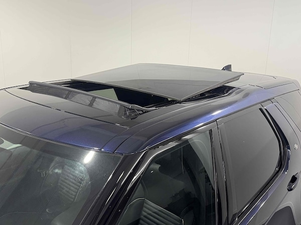 Used Land Rover Discovery 2018 for sale - 75673822: Photo 41