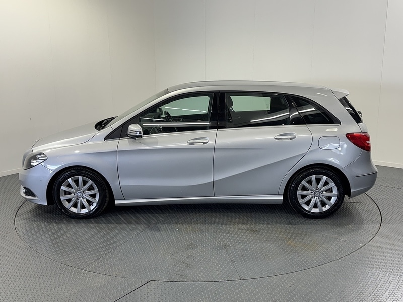 Used Mercedes-Benz B Class 2014 for sale - 77172809: Photo 40