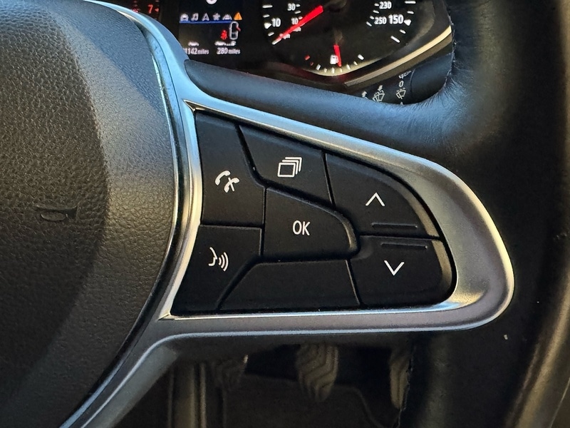 Used Renault Clio 2020 for sale - 76582947: Photo 14