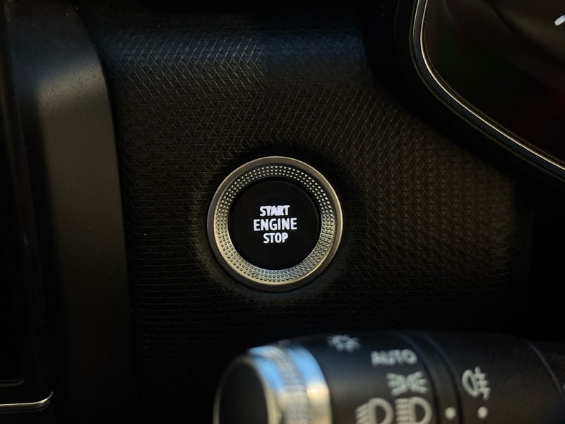 Used Renault Clio 2020 for sale - 76582947: Photo 16