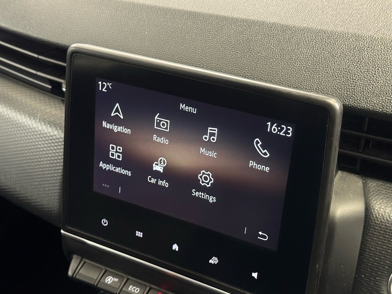 Used Renault Clio 2020 for sale - 76582947: Photo 17