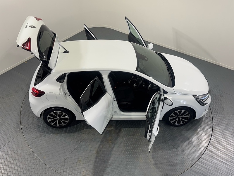 Used Renault Clio 2020 for sale - 76582947: Photo 34