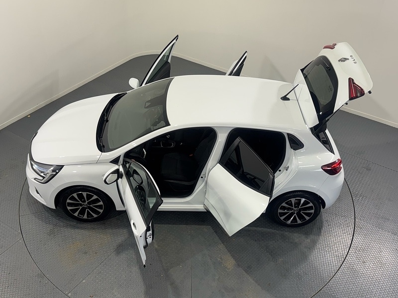 Used Renault Clio 2020 for sale - 76582947: Photo 35