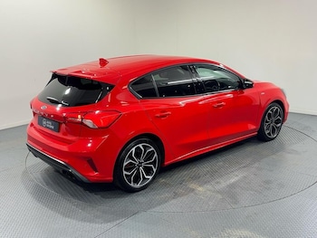 Used Ford Focus 2019 for sale - 79378910: Photo