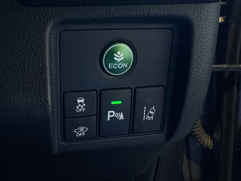 Used Honda HR-V 2015 for sale - 77118254: Photo 25