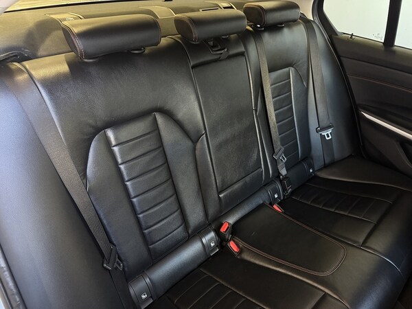 Used BMW 3 Series 2020 for sale - 76126046: Photo 9