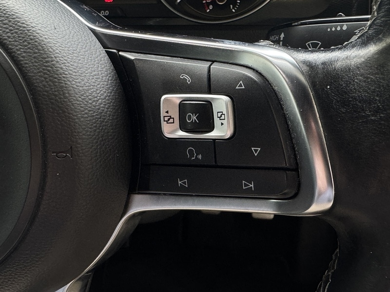 Used Volkswagen Golf 2016 for sale - 75823613: Photo 20