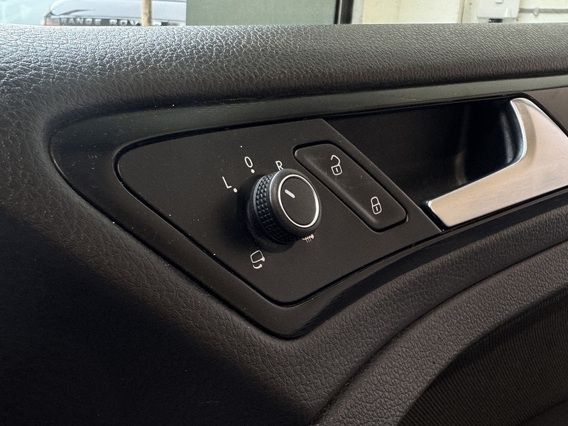 Used Volkswagen Golf 2016 for sale - 75823613: Photo 21