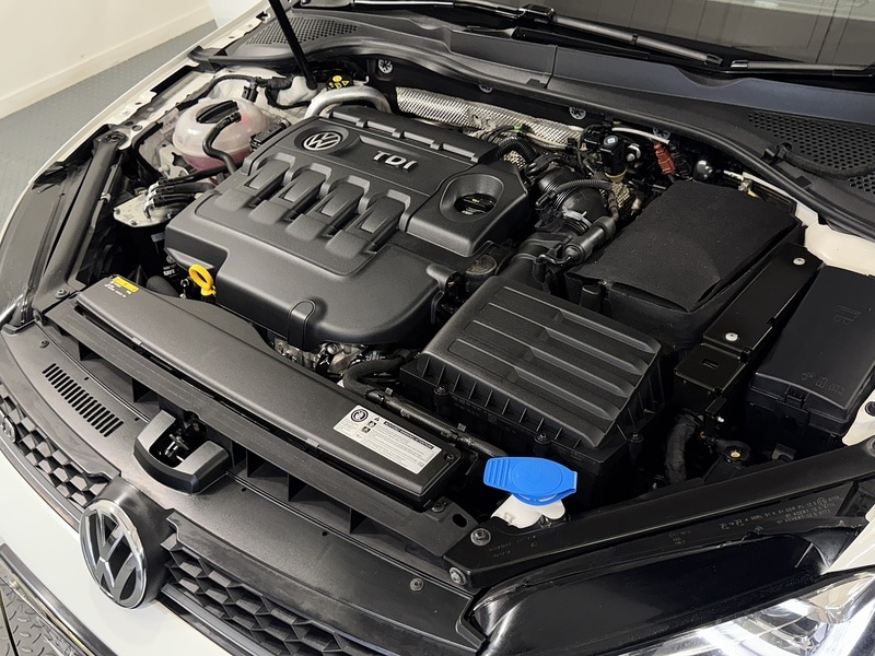 Used Volkswagen Golf 2016 for sale - 75823613: Photo 31