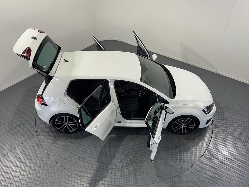 Used Volkswagen Golf 2016 for sale - 75823613: Photo 37