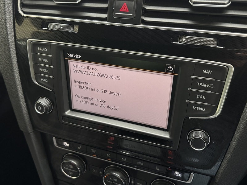 Used Volkswagen Golf 2016 for sale - 76263833: Photo 19