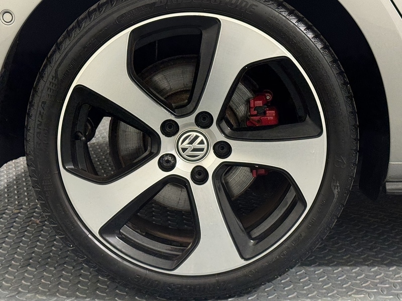 Used Volkswagen Golf 2016 for sale - 76263833: Photo 40