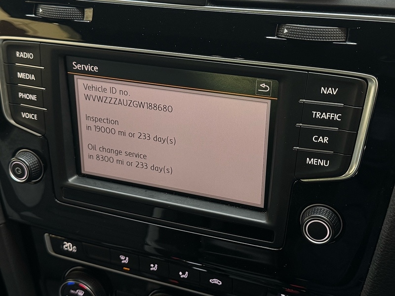 Used Volkswagen Golf 2016 for sale - 77850879: Photo 20