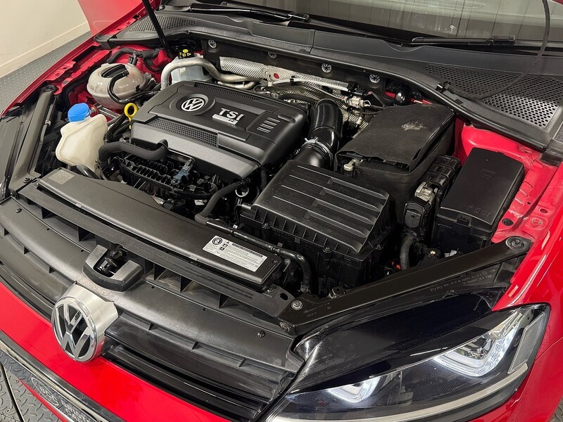 Used Volkswagen Golf 2016 for sale - 77850879: Photo 35