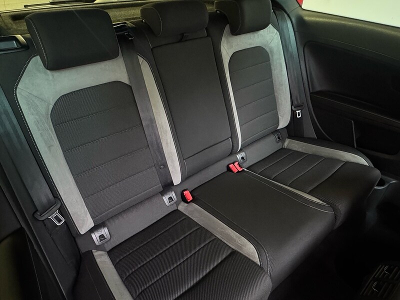 Used Volkswagen Golf 2016 for sale - 77850879: Photo 9