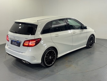 Used Mercedes-Benz B Class 2015 for sale - 78715476: Photo